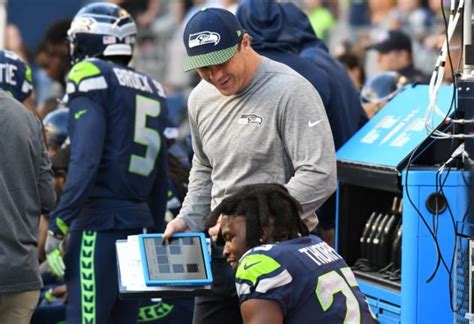 ‘It’s going to be a big deal’: The NFL and Microsoft expand their partnership and introduce sideline