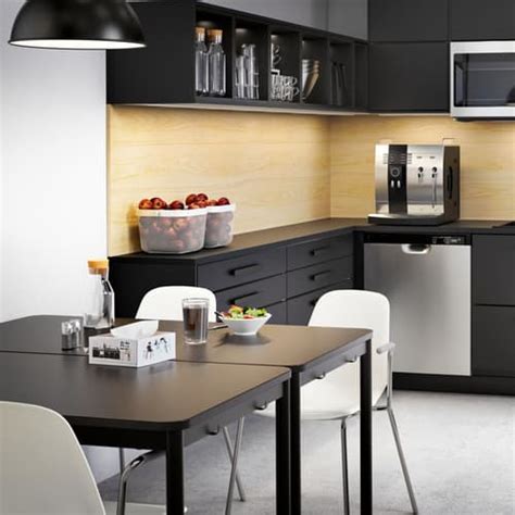 Calm lunchroom with affordable basics - IKEA