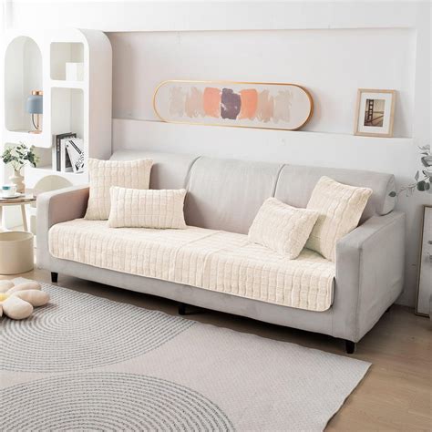 Premium Plush Anti Slip Sofa Mat for 1/2/3 Seater, White – HOKIPO | Har ...