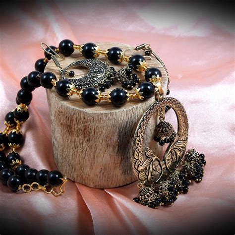 Black Beads Fancy jewelry Set