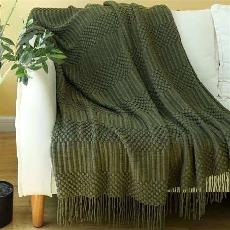 Amazon.com: Blagic Knitted Throw Blanket for Couch, Bed and Sofa. Super ...