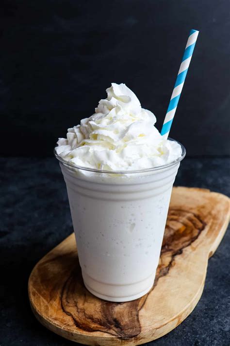 Easy Vanilla Bean Frappuccino Recipe: Starbucks Copycat