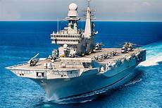 le portaerei italiane porto torna la portaerei cavour a civitavecchia e sar 224 le portaerei italiane porto torna la portaerei cavour a civitavecchia e sar 224