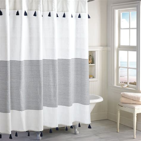 modern shower curtains - Home Decor Ideas Best Room Decorating Ideas ...