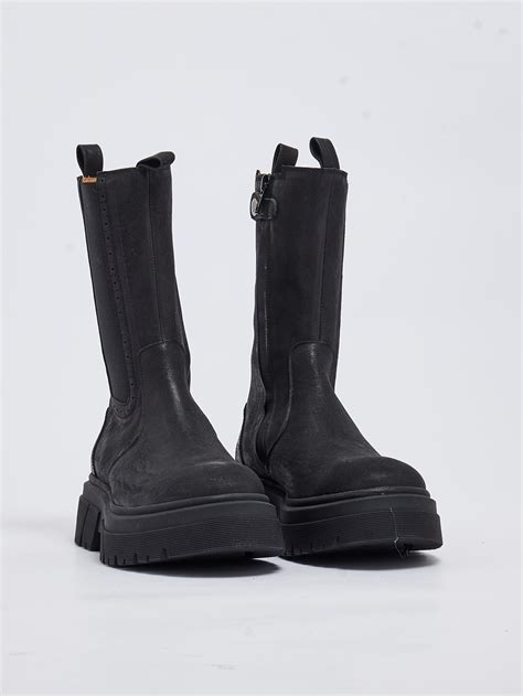Zecchino d'Oro little girl boots in used effect leather Black ...