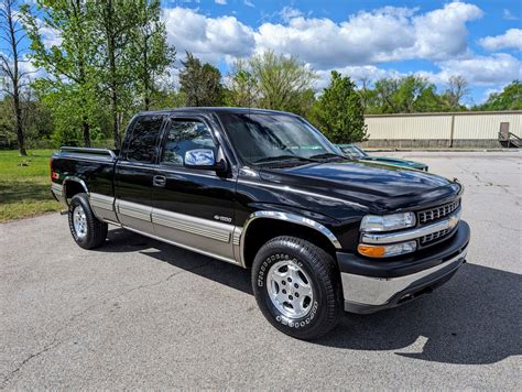 1999 Chevrolet Silverado | GAA Classic Cars