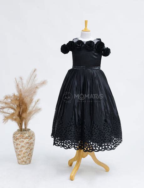 Gown For Girls – Momatos