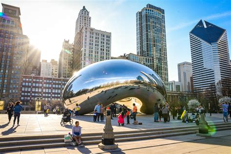 These Chicago attractions are a must if you're in the city, including ...