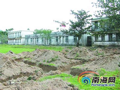 海南一村委会占小学操场盖楼 村民阻止无果(图)-搜狐新闻