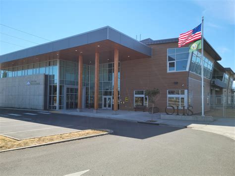 Hearing set for former Bellingham school employee charged for asking to ...