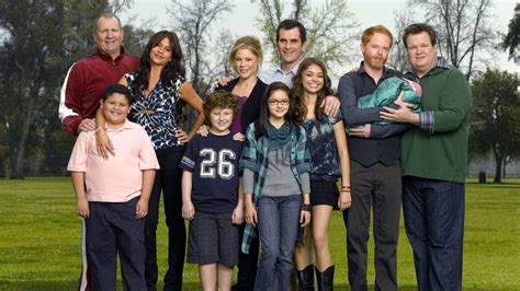 Download TV Show Modern Family HD Wallpaper