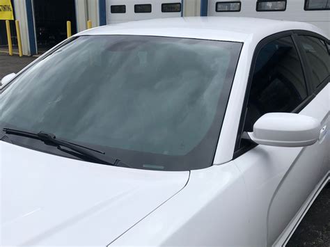 Pros and Cons of Tinting Your Windshield