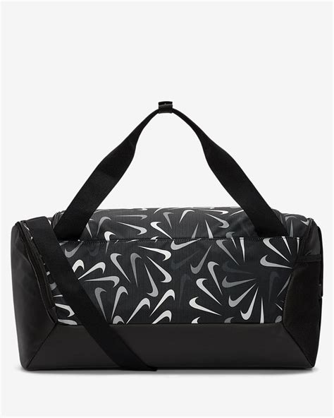 Nike Brasilia 9.5 Printed Training Duffel Bag (Small, 41L). Nike IN