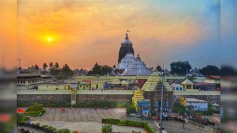 Puri Temple: ଶ୍ରୀମନ୍ଦିର ନୀତିରେ ବିଳମ୍ବ, ପୁଷ୍ପାଳକ ନିଯୋଗର ନିଲମ୍ବିତ ...