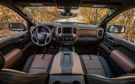 2019 Chevrolet Silverado 1500: A Fresh Update to Beat Ford and Ram ...