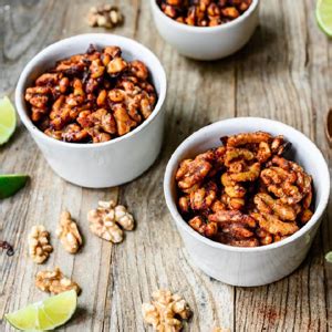 Nuttizz California Jumbo Walnuts Inshell 1 kg (Akhrot) Dry Fruit ...
