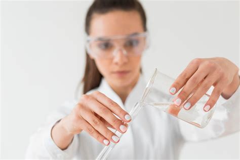 Page 2 | Assessing water quality Images - Free Download on Freepik