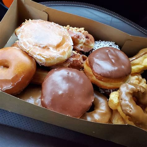 Countryside Donut House - Breakfast in Bothell | Begin at Bothell