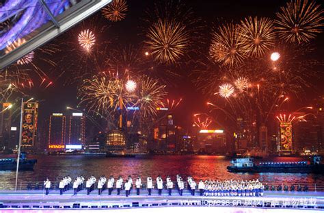 第五届东亚运动会在香港开幕(组图)_新闻中心_新浪网