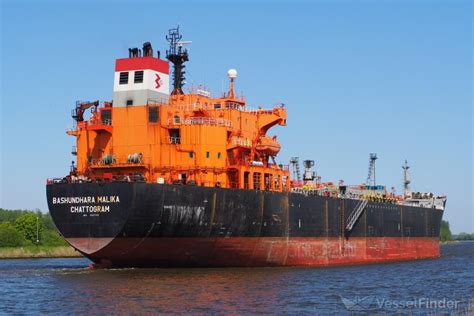 BASHUNDHARA MALIKA, Chemical/Oil Products Tanker - Details and current ...