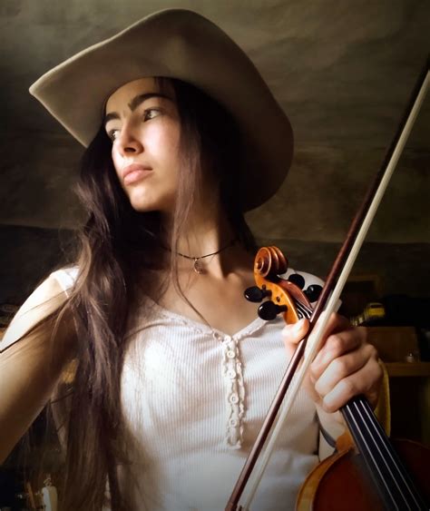 Country Singer Songwriter | Ayla Schofield