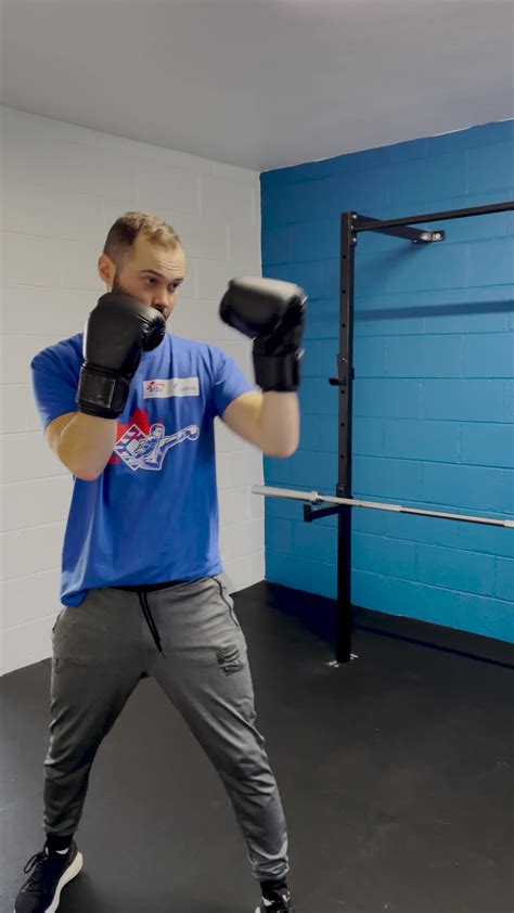 Basic Boxing Stance 的图像结果