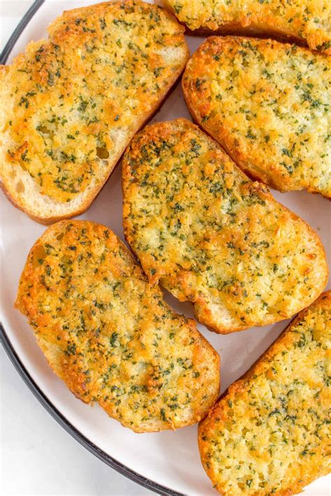 The Best Homemade Air Fryer Garlic Bread | Air Fryer Side Dish