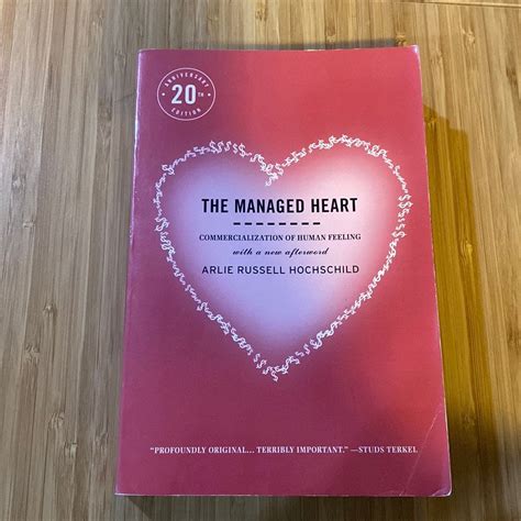 The Managed Heart by Arlie Russell Hochschild, Paperback | Pangobooks