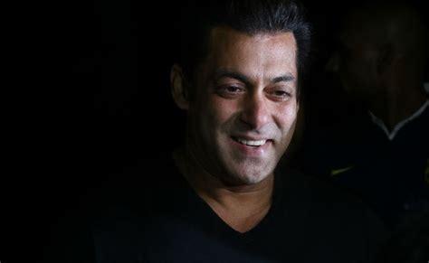 Salman Khan की पहली कमाई थी सिर्फ 75 रुपए, गर्लफ्रेंड को लेकर भी किए ...