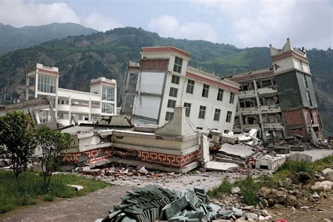汶川地震十周年特別策劃——汶川地震「局外人」 - BBC News 中文