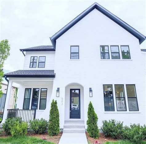 White Exterior Paint: The Timeless Trend