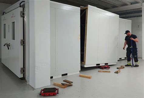 Large scale Walk-in / Drive-in Test Chambers - CVMS Climatic