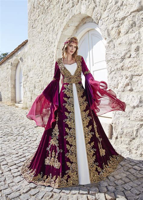 Bride Caftan Set - Turkish Traditional Clothes - Caftan Online - Bridal ...