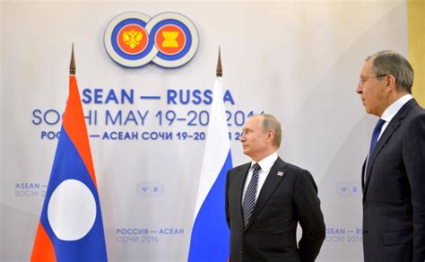 Meeting with Prime Minister of Lao People's Democratic Republic Thongloun Sisoulith • President ...