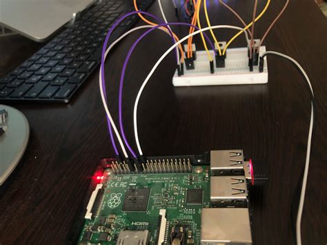 Raspberry Pi LED in Series 的图像结果