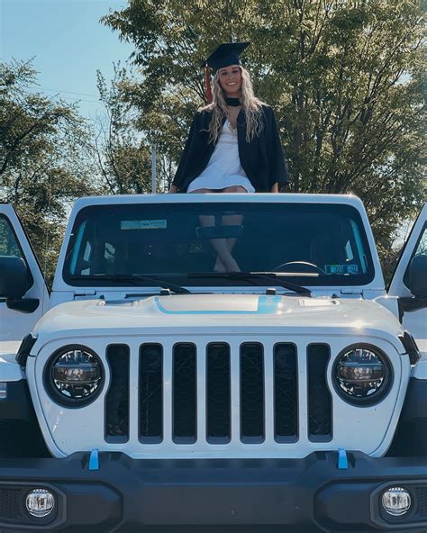 Danielle Werts | IFBB Wellness Pro | Next chapter, to be continued... | Instagram