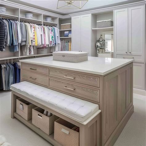 17 Brilliant Closet Island Ideas – Rhythm of the Home