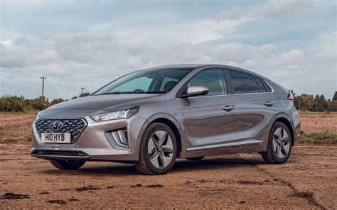 Hyundai Ioniq PHEV (2020 model) – Road Test – Wheels Alive