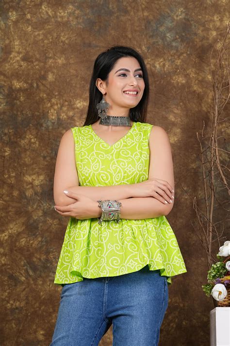Lemon Green Printed Flared Top – Loomista