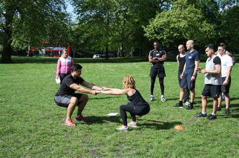 Partner Workout Exercises 的图像结果