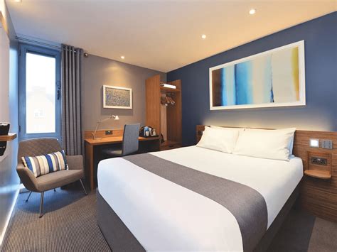 How A Short Hotel Stay Could Make You Thousands Of Pounds | Streetwise ...