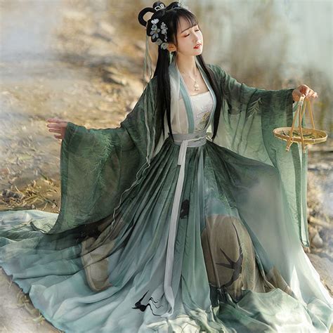 Chinese Traditional Dress Hanfu