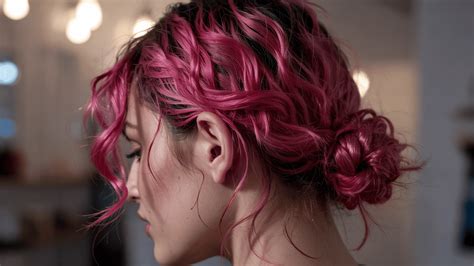 Is Hair Gloss Damaging?