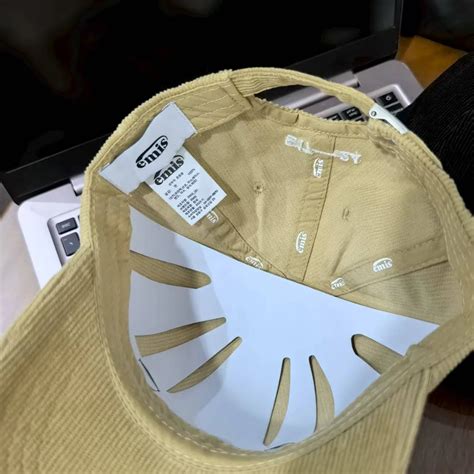 Emis Signature Corduroy Cap
