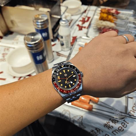 Pair your watch with a barbecue and you’ll be in an invincible mood😄😄 ...