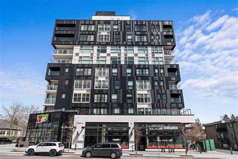 Rieder - TRUMAN: Seventeen West, Calgary, Alberta — SOUND-RITE INC.