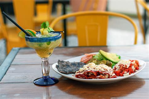 Fast Break: Margaritas and modern Mexican at the new Blue Corn Tequila ...