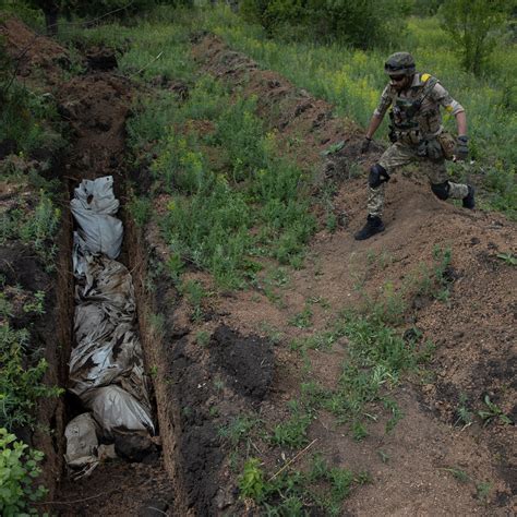 Ukraine War Deaths: A Special Report - The New York Times