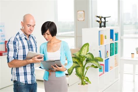 Computer Repair Business Stock 的图像结果