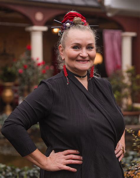 Kontaktieren Sie mich | Art Design Studio Elfriede Kutzner